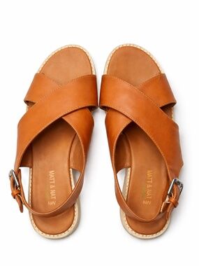 Matt & Nat Cognac Brown Cross Strap Flat Sandals – Size 38 EUC *Flaw